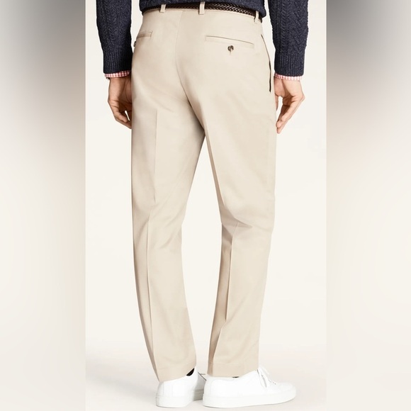 Brooks Brothers Clark Straight-Fit Stretch Advantage Chino® Pants - Picture 2 of 10